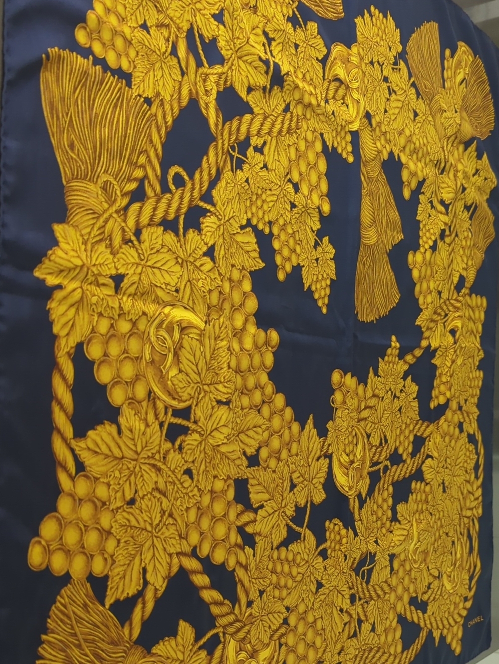 Chanel Silk Scarf Vintage - Picture 11 of 12